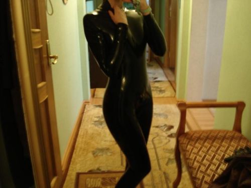 Porn Pics latex-passion:  Cute secret rubber fetishist