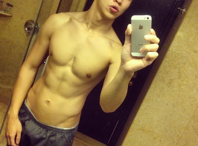 Viva!Asian hunks!