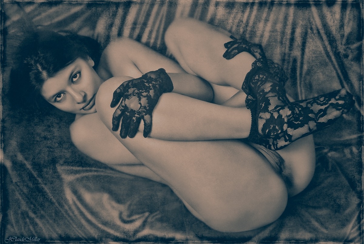 B and w-999-834 by jcmillar 