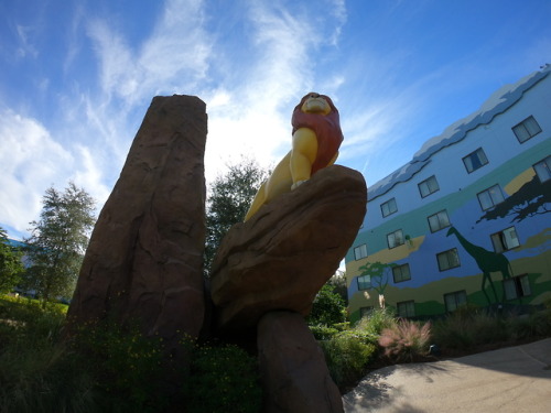 chillypeanut:Disney All Star Movies resort