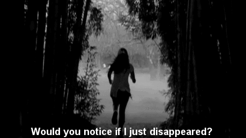 scattered-teardrops:  Click for more black & white posts