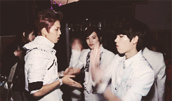 yeowls:  infinite dancing to lovey dovey. 