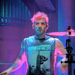twentyonepoots:“Are you guys happy you’re alive tonight?”