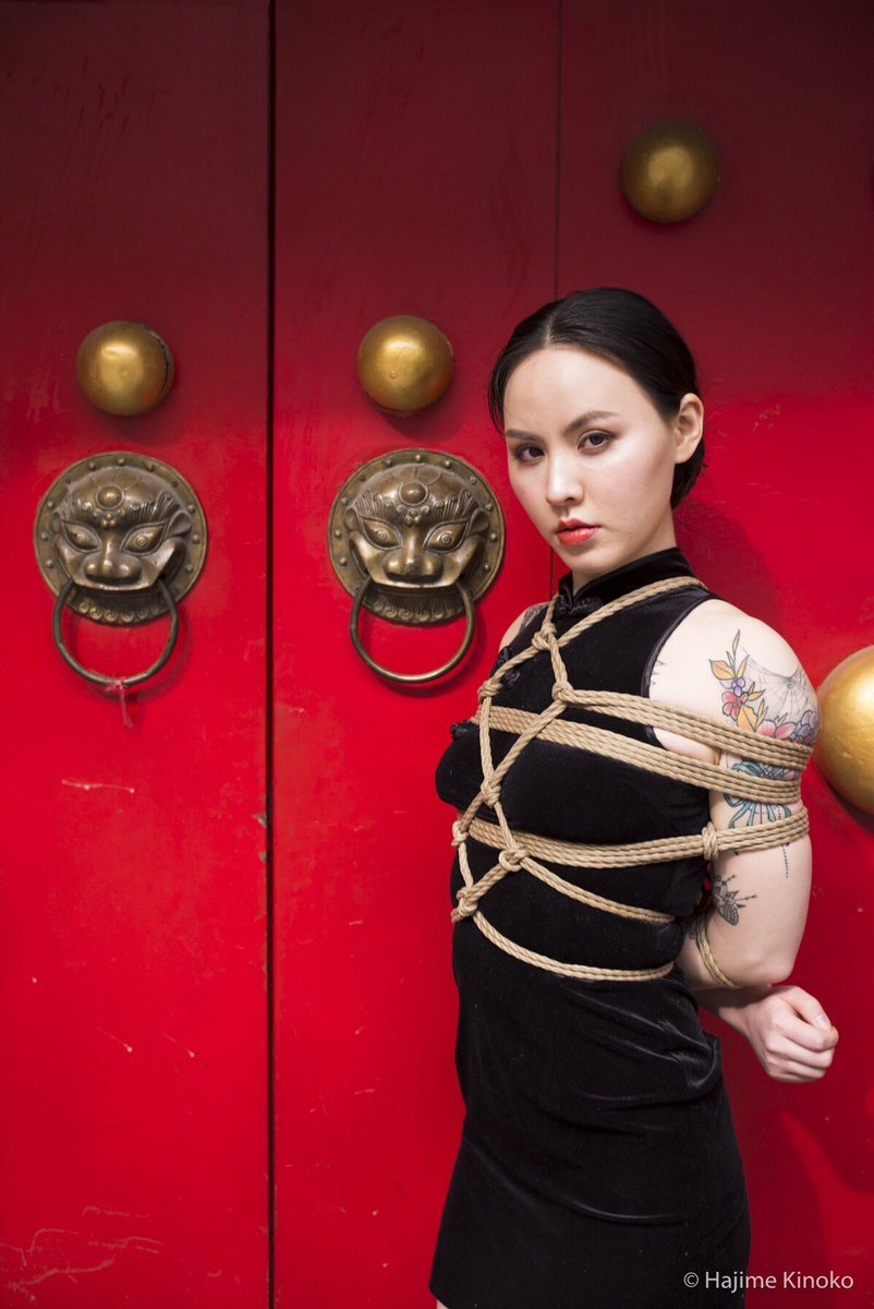 thevertigonetwork:Shibari &amp; Photo Hajime Kinoko