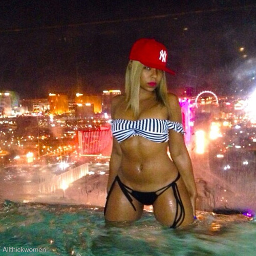 buttcheekluva33:  Ashanti