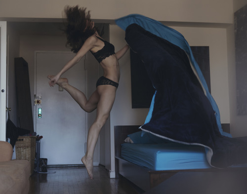 crossconnectmag:Dancers at Home - Photography by David PerkinsDavid Perkins is a photographer who is