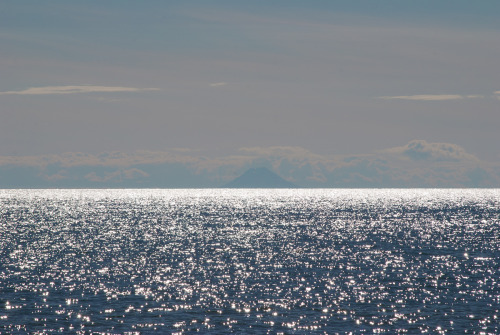 bobbyleemyers: Mt. Redoubt, Mt. Augustine, and Mt. Iliamna, stratovolcanoes of the Aleutian Range.&n