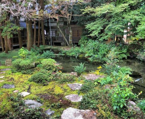 ＼おにわさん更新情報／ ‪[ 山口県下関市 ] 功山寺庭園 Kozan-ji Temple Garden, Shimonoseki, Yamaguchi の写真・記事を更新。 ーー #三条実美 らが 