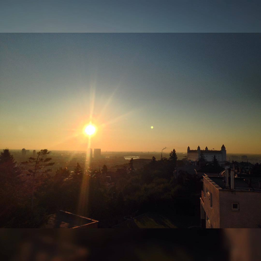 #sunrise #BA #bratiska #bratislava #pressburg #pozsony #slovakia #art #tumblr_sk