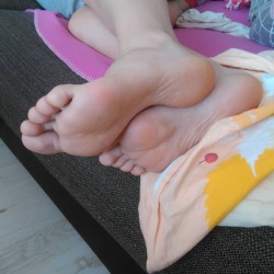 oliviablackx:  #feet #soles #stopy (w: Poznan,