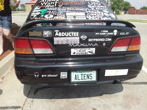 pocketpinya:wE FOUND THIS CAR TODAY AND