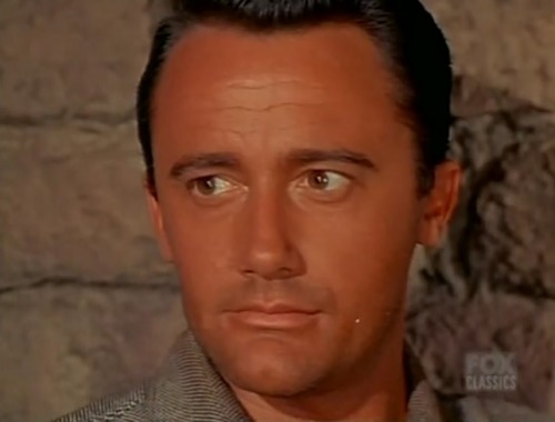 eleonoraalva:Robert Vaughn in “Bonanza”, season 4, episode 6 “The Way Station”. Part 1