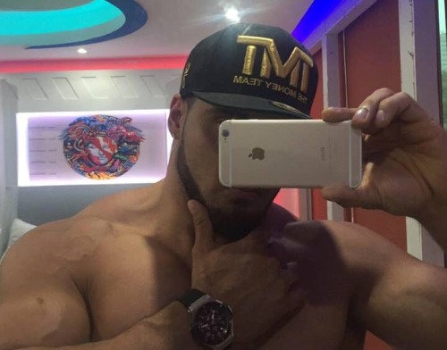 muscleforce2500:  💪🏾💪🏾