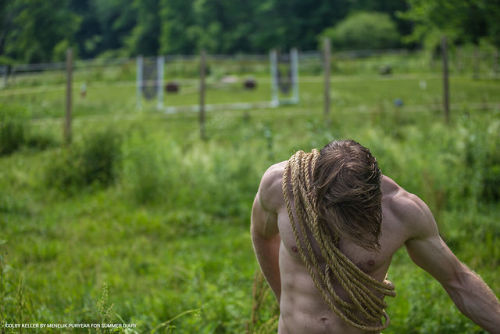 summerdiaryproject:     EXCLUSIVE COVER STORY | PART THREE  GREEN PASTURES COLBY KELLER PHOTOGRAPHED IN CATSKILLS NY BY MENELIK PURYEAR FOR SUMMER DIARY view more photos | read the interview  © The Summer Diary Project.  Follow us on Facebook  