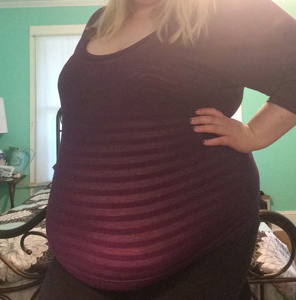 fatpiggyprincess:  before and after. same shirt  120lbs
