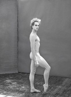 exguyparis:  David Hallberg - American Ballet