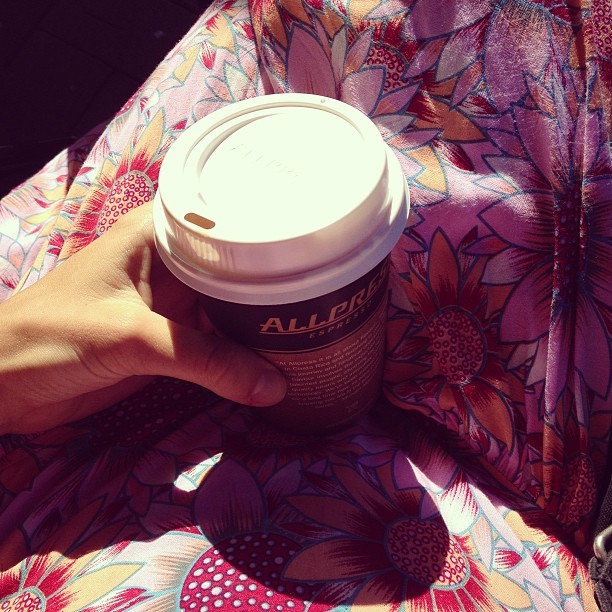 palmist:  love her dress  q&rsquo;d in australia ♡