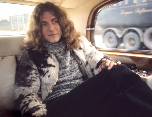 aluacrescente: Robert Plant ☽ ☾