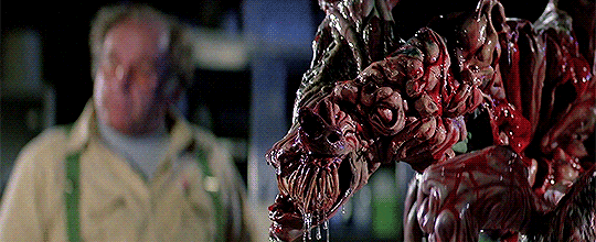 classichorrorblog:The ThingDirected by John Carpenter (1982)