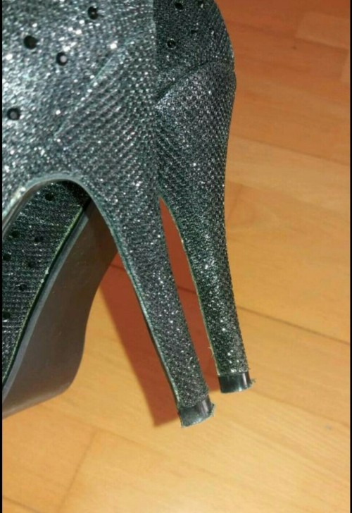 littleclaudia: Glitzer Pumps :-)