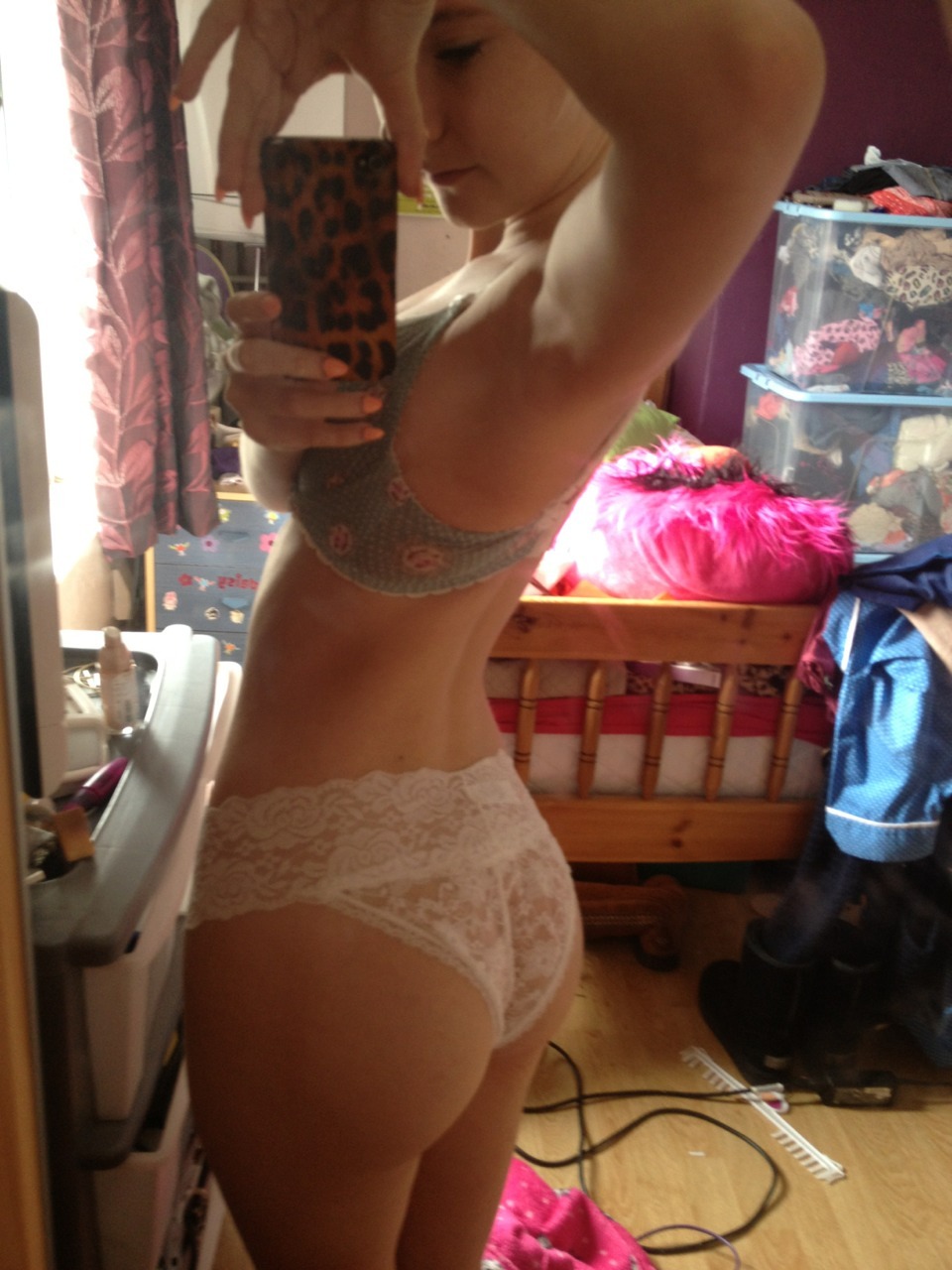 antigravitycats:  sophisticated underwear for added confidence yay ^.^