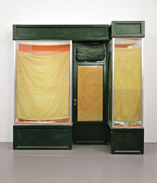 abridurif:Christo, Green Store Front, 1964