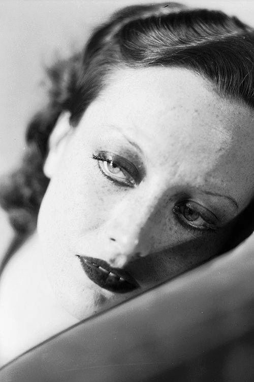 Joan Crawfordhttps://Painted-Face.com/
