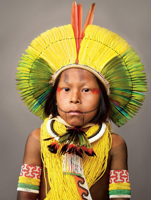 vmagazine:KAYAPO COURAGE: “The Amazon tribe has beaten back ranchers and gold miners and famously st