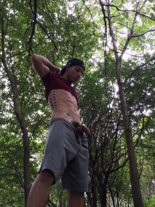 rawbadboi:  Morning run=selfieshoot