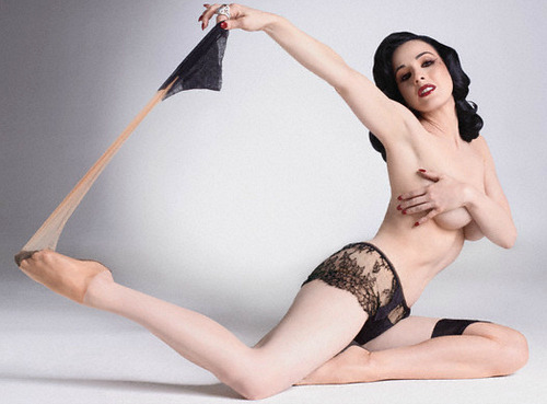 diva-von-teese:  Dita Von Teese by Don Flood 