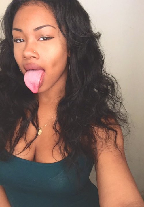 nyknickloyalist:  She’s beautiful