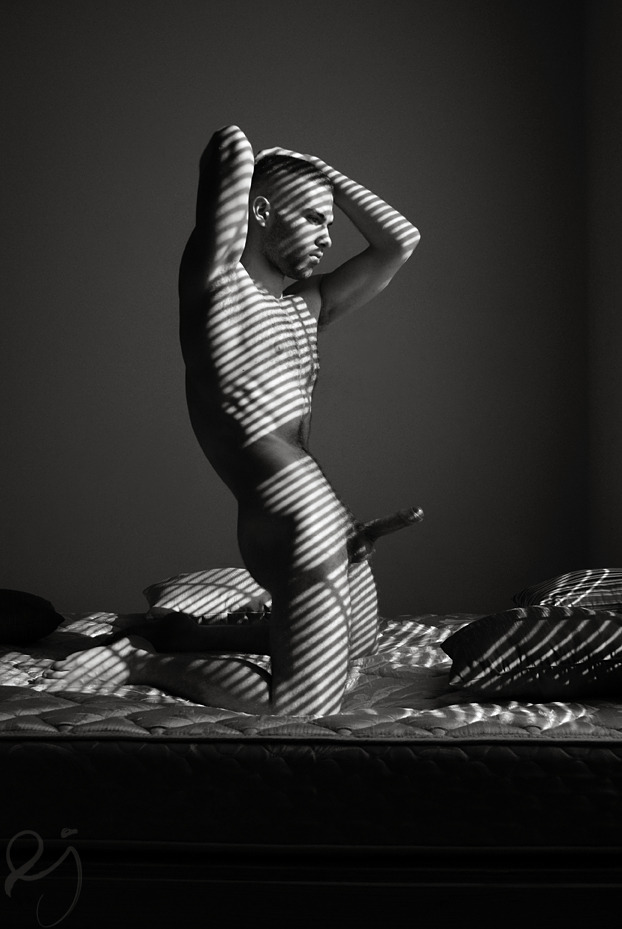 headmandream:  Andrew Edward Skelton model, artist,photographer, makeup artist, and