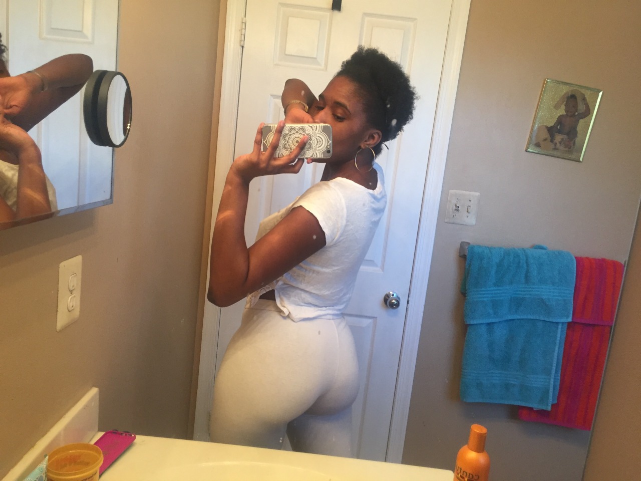 uhohnova:  I’m back at it again. Slowly but surely.