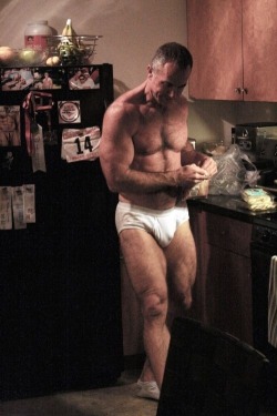 themalelist:  Daddies in tighty whities excite