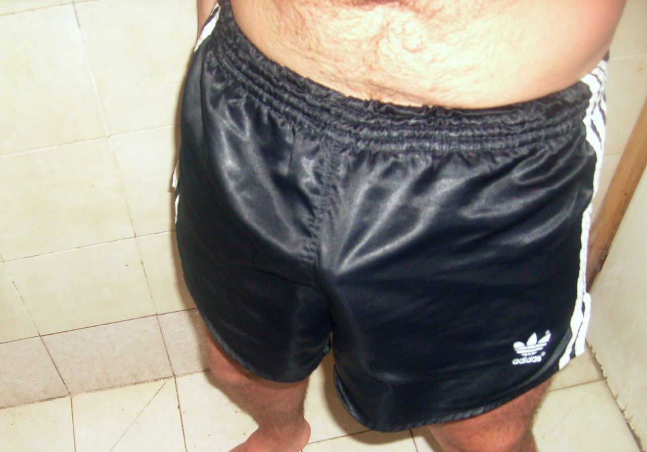 etneciv6272:   Ver mi tumblr, con más de 54,000! fotos y vídeos de los hombres