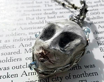 sixpenceee:  Horor/Creepy/Strange Jewelry.  Some of these can be found at Etsy.  You may also like:  Gem Stone Skulls Horror Foods Beautiful Cemeteries (Part 1) (Part 2) 