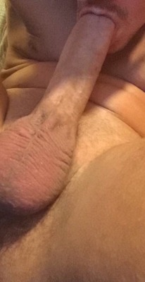 hotnorway:  Sucking my own dick, wanna see