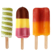 bennyslegs:  dontanswerit:  bennyslegs:  farewellfridaynights:  bennyslegs:  it’s 2013 and there’s no delivery service for ice cream and ice lollies? fuck this earth  what the fuck is an ice lollie    those are fucking popsicles  NOT IN ENGLAND THEY