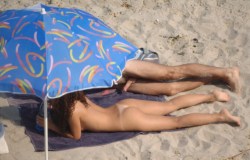 gotoanudebeach:  Go to a nude beach - and