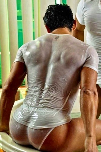asianmusclefetish:  Original post: http://asianmusclefetish.tumblr.com 