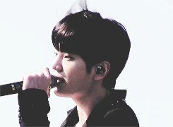 taemint:  ｡･ﾟﾟ･(>д<)･ﾟﾟ･｡ 