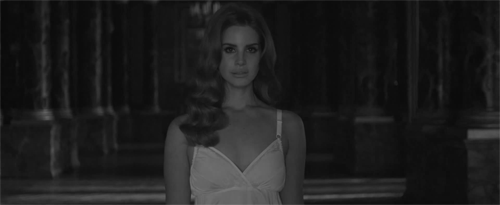 adoringlana:  Feet don't fail me now Take me to the finish line       
