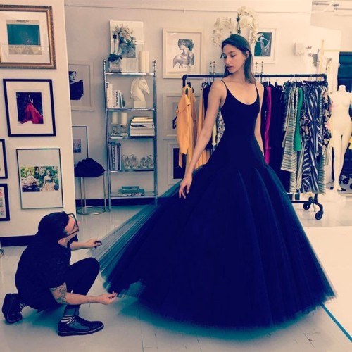 Happy Wednesday! Fittings for #nyfw continue with the stunning #alexandraagoston