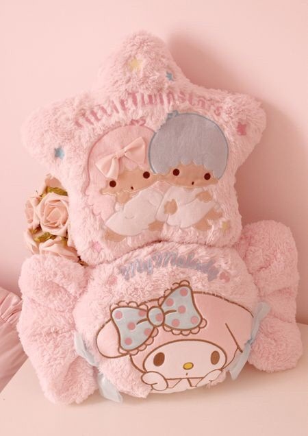 pinksippy: soft + sweet mood board