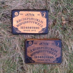 blackcloudcompany:  Added some new plaques