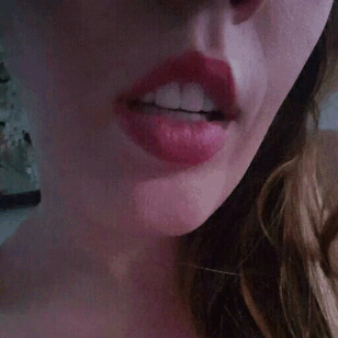 monchichitamberine: Happy Mouth Monday sweet thang!!! smexymacmilf4.tumblr.com Good lawd, wo