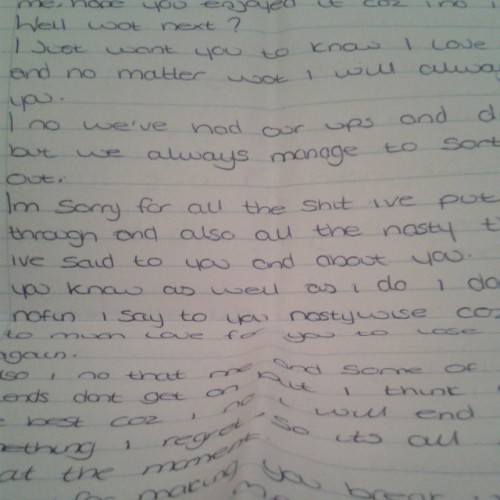 Looking at this love letter my ex wrote me back in 2007/8. 4 pages of absolute moistness. Makes me sick even reading it. Gonna torch this shit asap. Fuck a love letter.