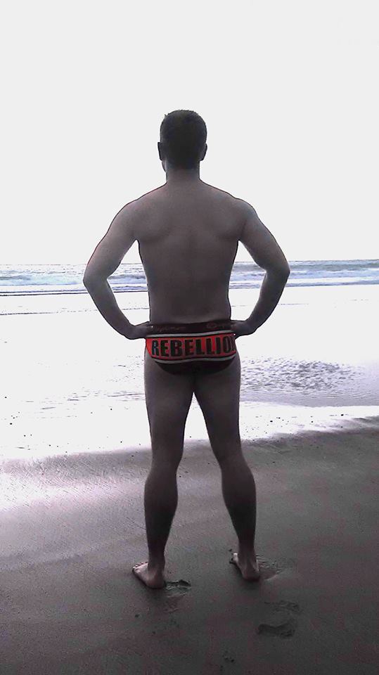 rugbyplayerandfan:  giantsorcowboys:  Sunday StudsA Small Collection Of West Coast