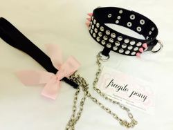 fragilepony:  Babydoll Choker and Collar Set at Fragile Pony FRAGILE PONY