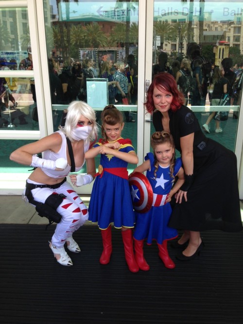 kellysue and carolcorps here are my Vintage Avengers!  And some of the characters they met at SDCC! 